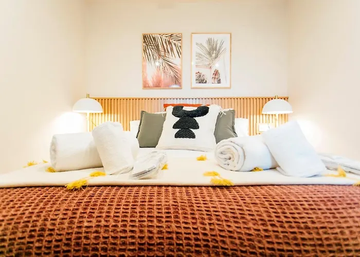Studio 1Bd 1Bth - Center- Alfalfa