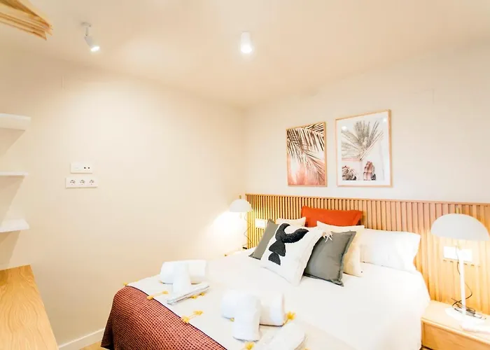 Studio 1Bd 1Bth - Center- Alfalfa