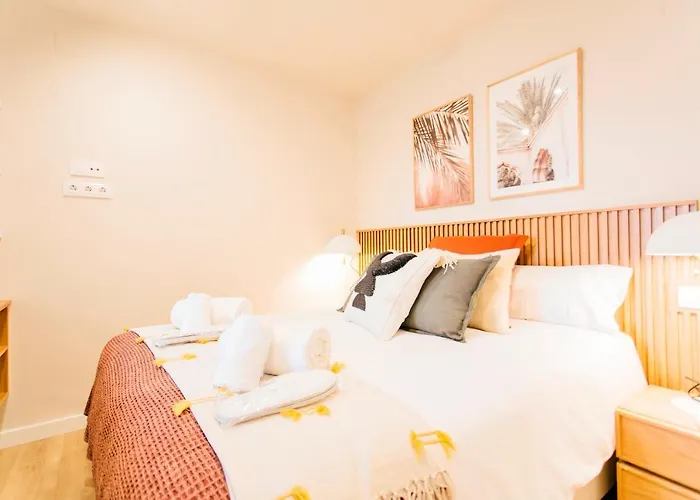Studio 1Bd 1Bth - Center- Alfalfa